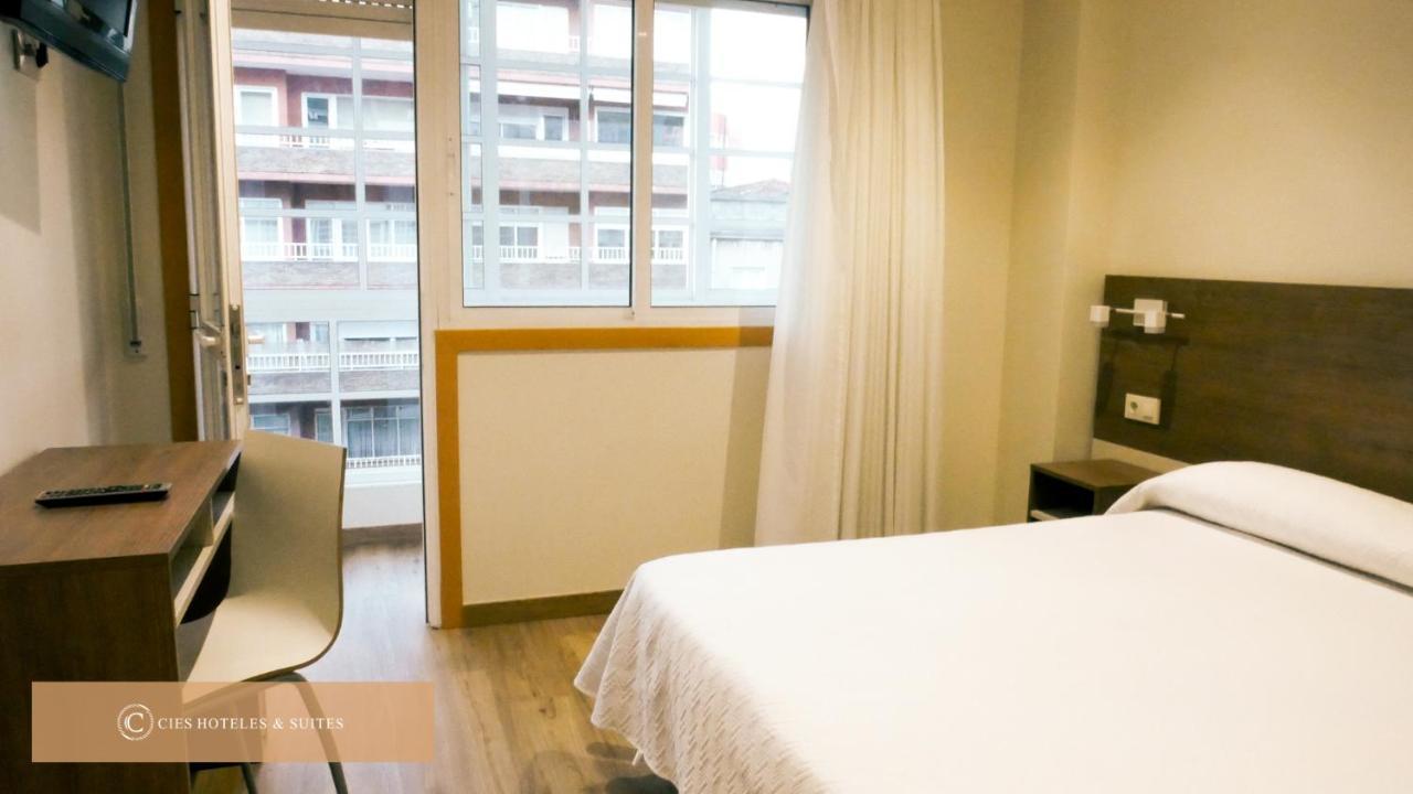 Cíes Suites García Barbón 42 - Flats with Hotel Services Vigo Exterior foto
